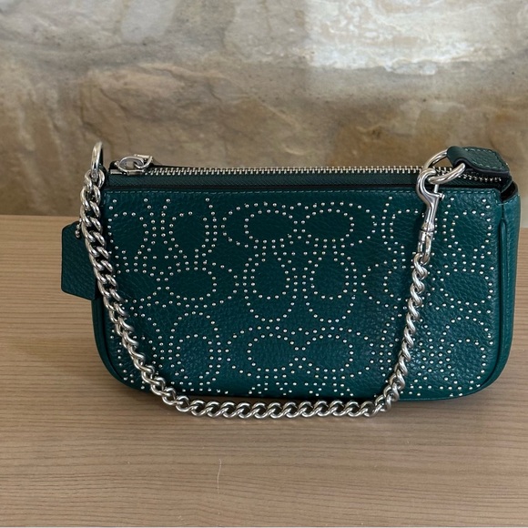 Coach - Picture 11 of 16